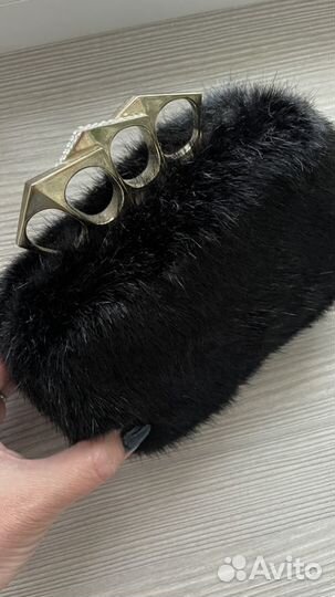 Клатч меховой aldo