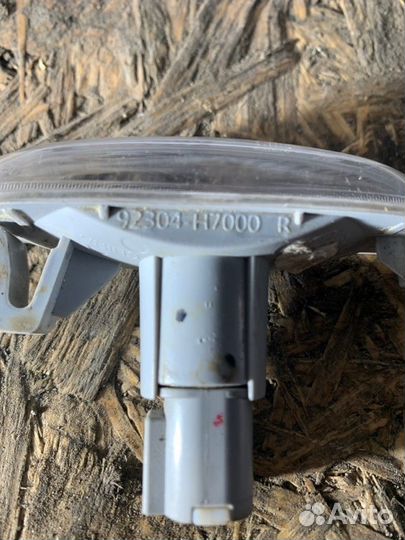 Повторитель поворота в крыло правый Kia Rio FB