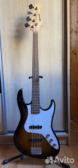 Бас-гитара и Комбоусилитель