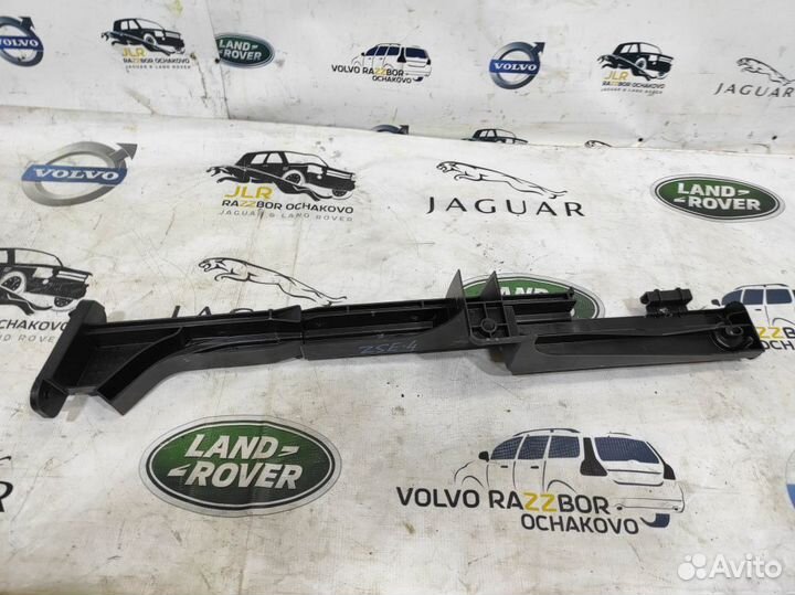 Направляющая пола багажника Volvo V60 2011-2018