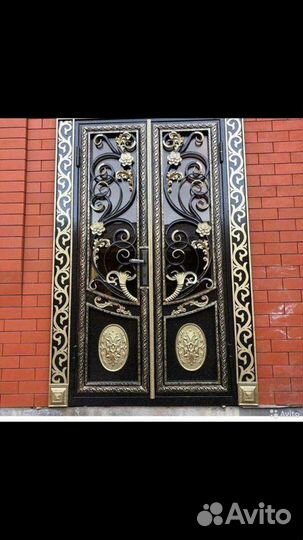 Кованные железные двери