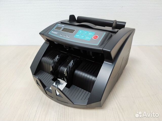 Мультивалютный счетчик банкнот Mertech C-3000