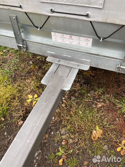 Прицеп легковой двухосный трейлер