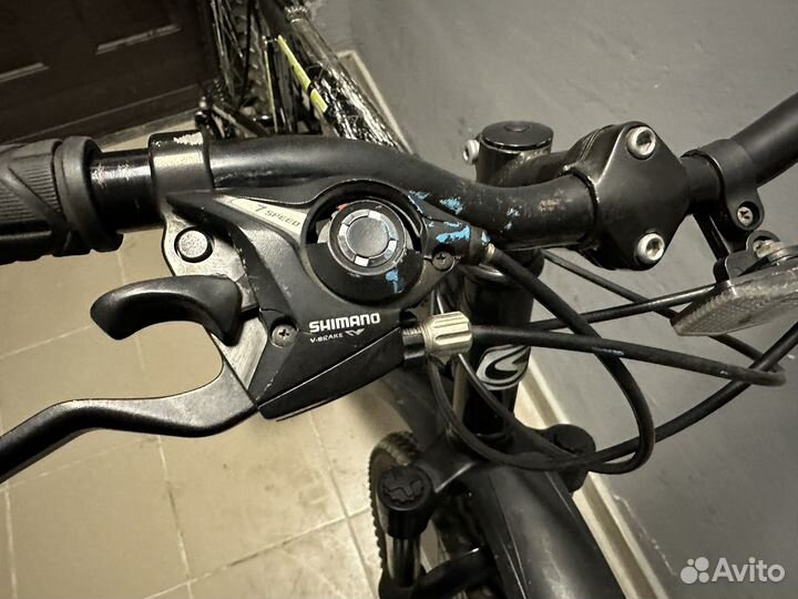 Велосипед горный Stels Voyager