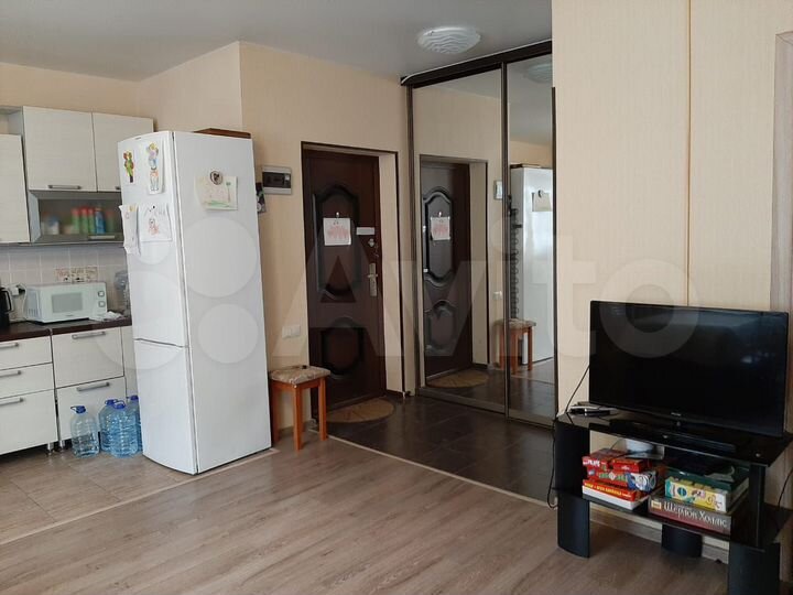 3-к. квартира, 70 м², 3/3 эт.