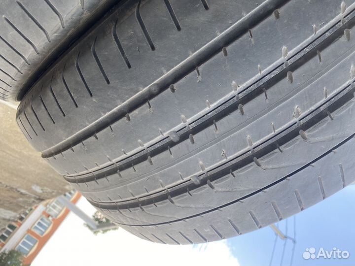 Pirelli P Zero 285/35 R22 и 315/30 R22