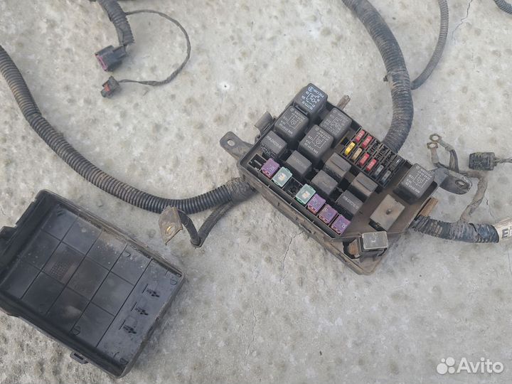 Блок предохранителей Chevrolet Lanos 1.5л