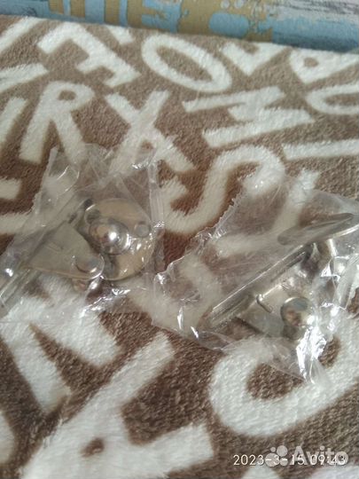 Крепление для газового подъемника