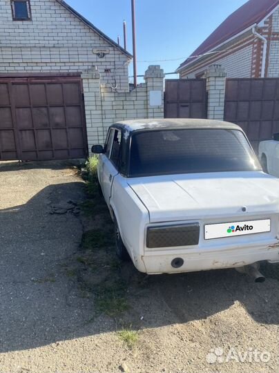 ВАЗ 2107 1.5 МТ, 2008, битый, 40 000 км