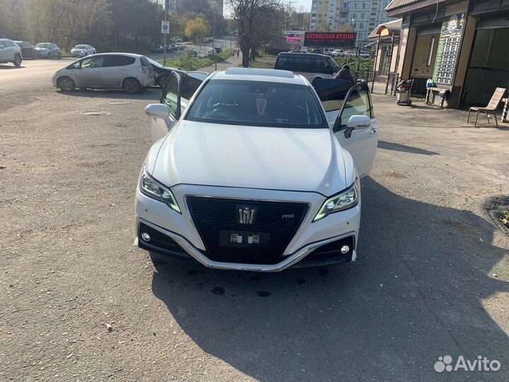 Toyota Crown 2.5 CVT, 2018, 110 000 км