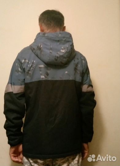 Куртка демисезонная мужская 48 50