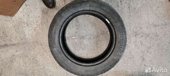 Continental ContiPremiumContact 5 205/55 R16 и 205/55 R16 92H