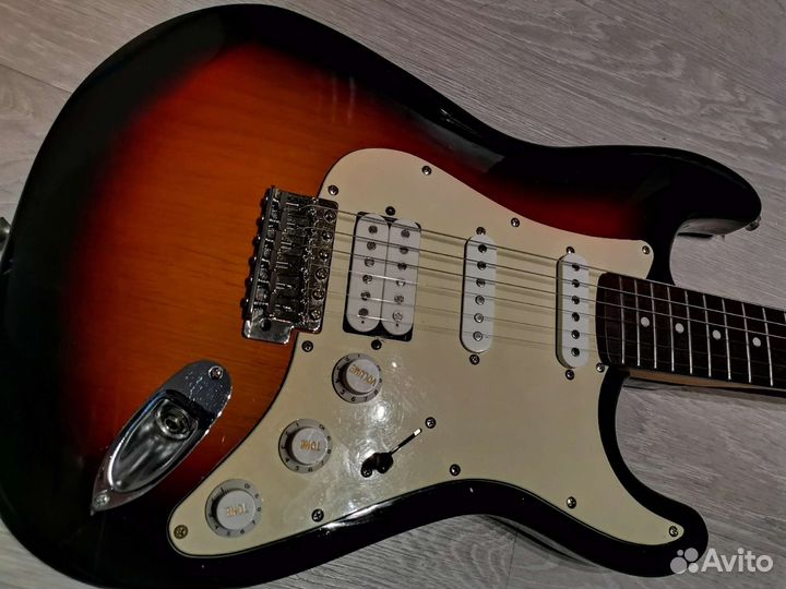 Электрогитара Busker's stratocaster