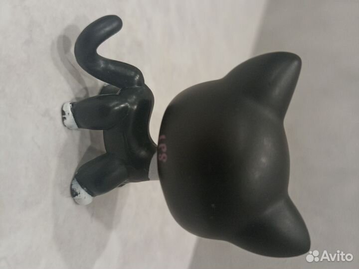 Lps кошка стоячка