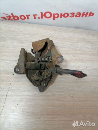 Замок капота Mazda Capella GD