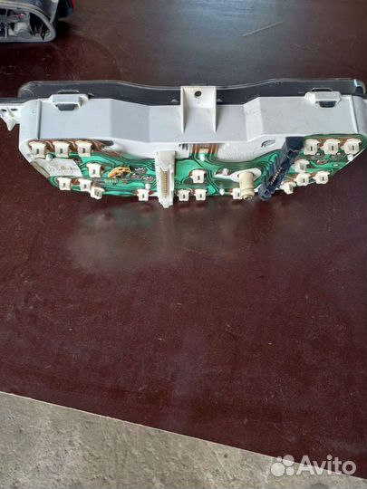 Панель приборов Форд Мондео 1, 2 1.8 бензин