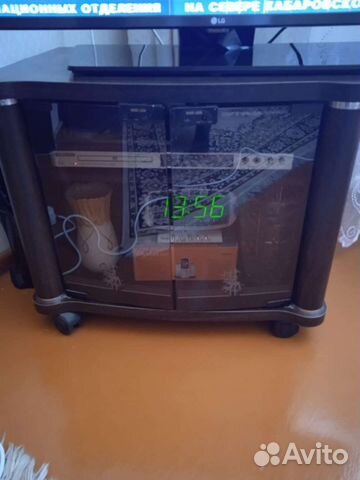 Тумба под телевизор