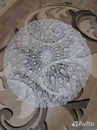 Вязаная скатерть крючком