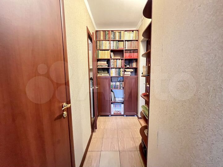 2-к. квартира, 52,2 м², 3/9 эт.