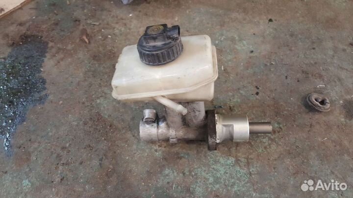 Цилиндр главный тормозной saab 9-5 02-05