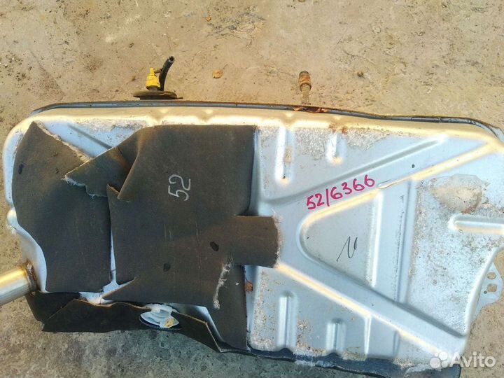 Бензобак Мерседес W 220