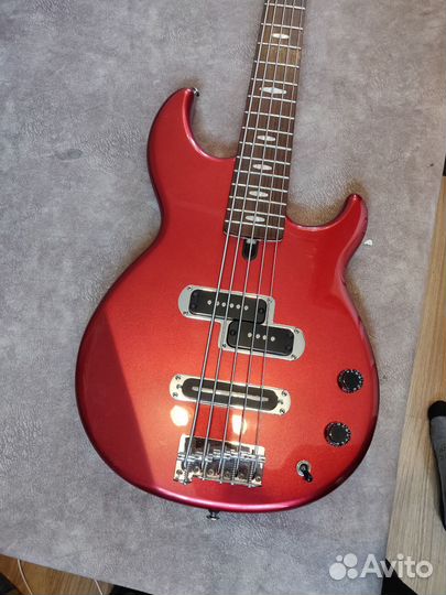 5 струнная бас гитара