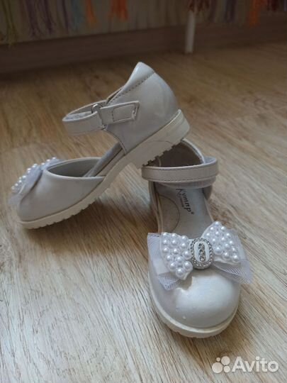 Сандали для девочки 23