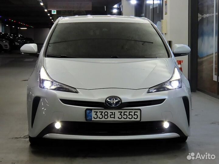 Toyota Prius 1.8 AT, 2021, 84 777 км