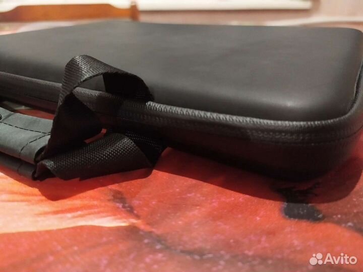 Сумка для планшета, нетбука, ноутбука