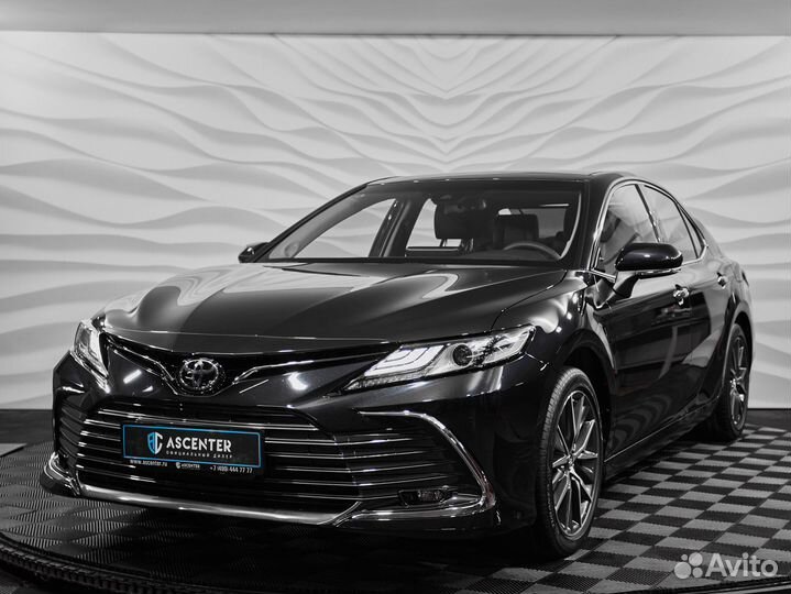 Toyota Camry 2.5 AT, 2023