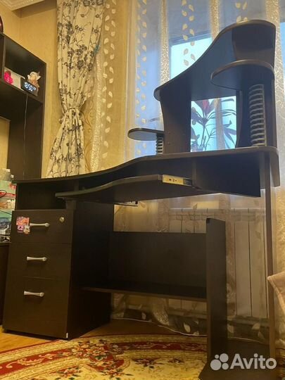 Компьютерный стол бу