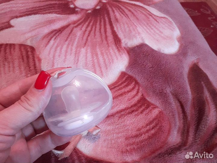 Соска пустышка avent 0 6