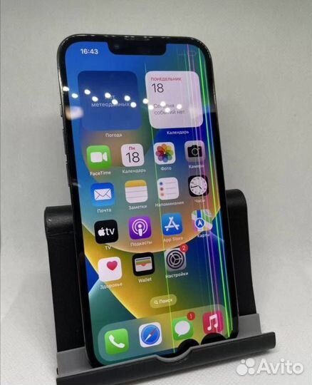 Дисплей на iPhone 13 pro