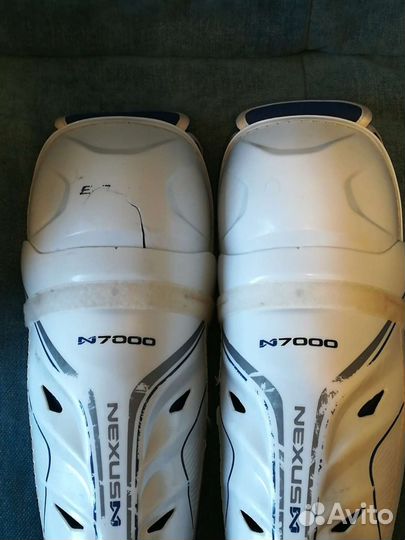 Хоккейные щитки (наколенники) bauer n7000