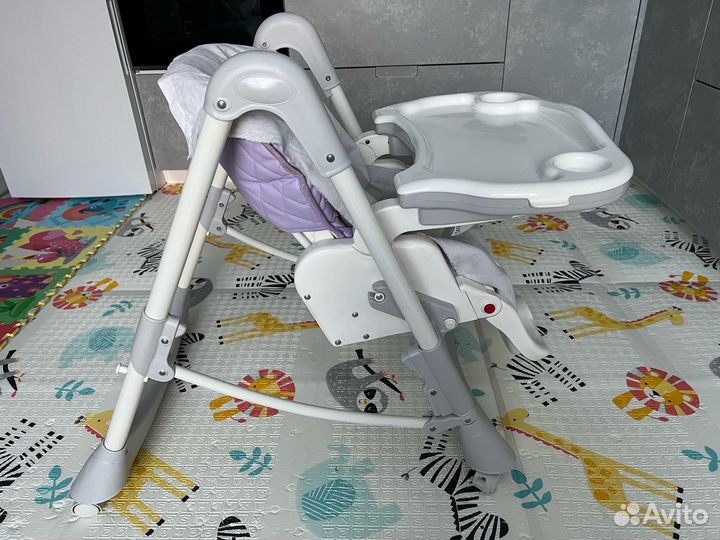 Детский стульчик для кормления