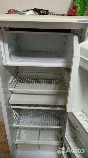 Холодильник атлант бу