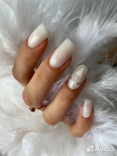 Маникюр педикюр покрытие гель лак укрепление гелем