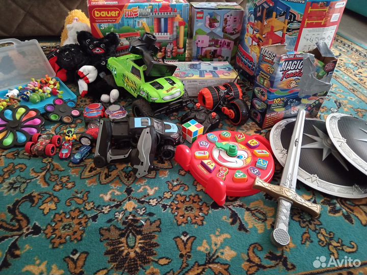 Детские игрушки