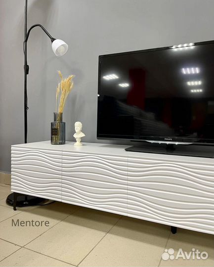 Тумба тв Bravo (на опорах или подвесная)