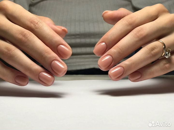 Мастер маникюра