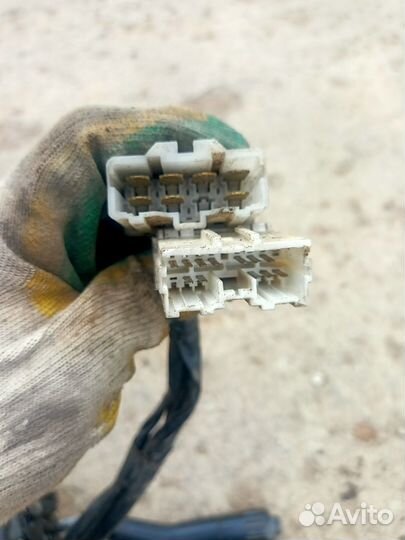 Подрулевой переключатель Mitsubishi Pajero 2