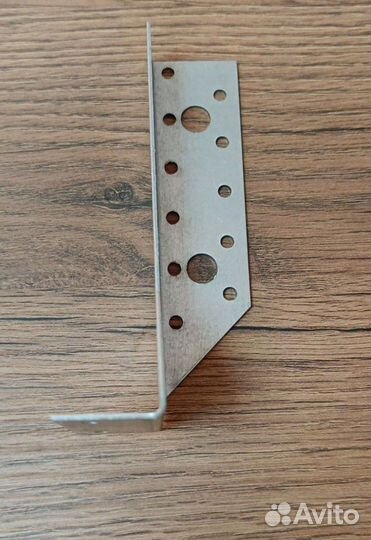 Опора балки правая 25*140*76*2 оц