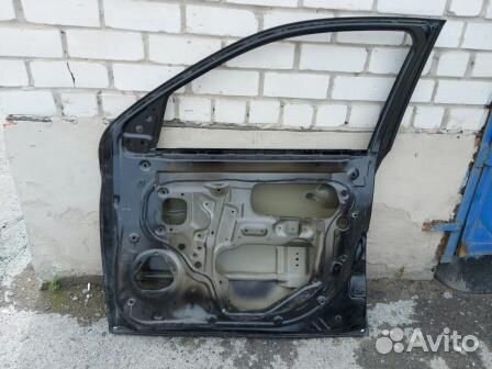 Дверь Mitsubishi Outlander