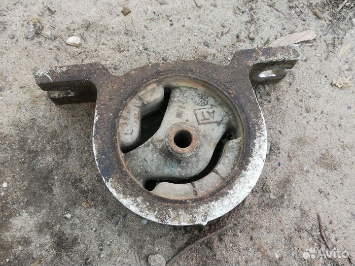 Подушка двигателя Ниссан Премьера Комфорт Р11