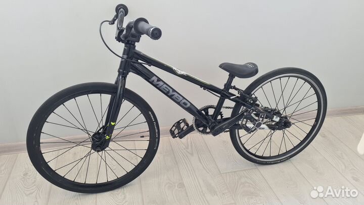 Велосипед bmx meybo