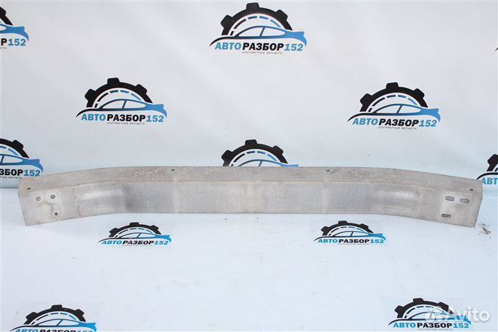 Усилитель бампера передний Nissan Cefiro A33