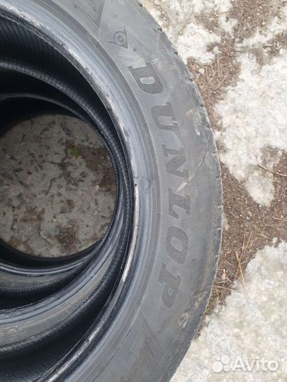 Dunlop SP Sport Maxx 215/55 R17