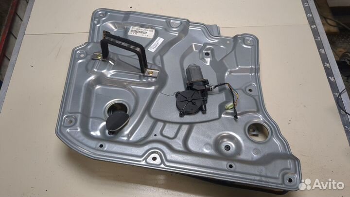 Стеклоподъемник электрический Nissan Primera P12