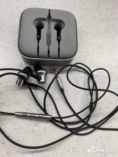 Наушники earpods