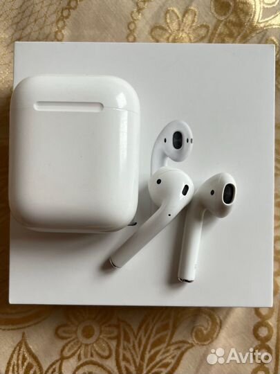 Наушник Apple Airpods 2 (a2031 )левый и правый